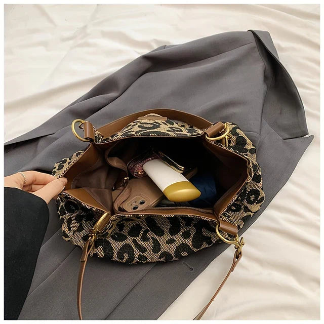 LEONIDA | tas