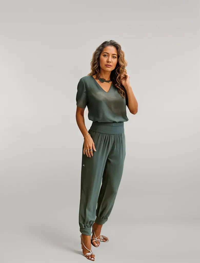 Nora | set