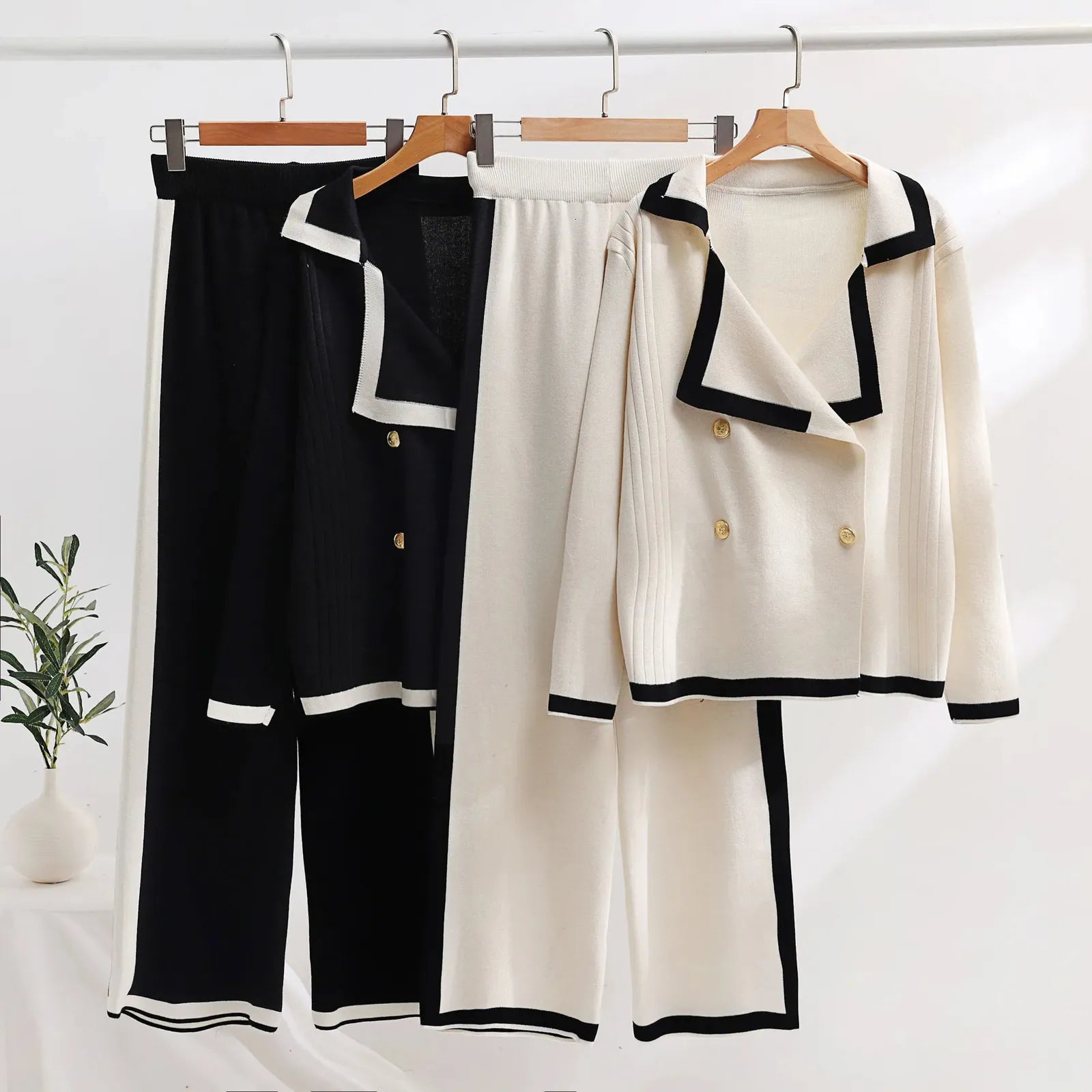 JUNA | set